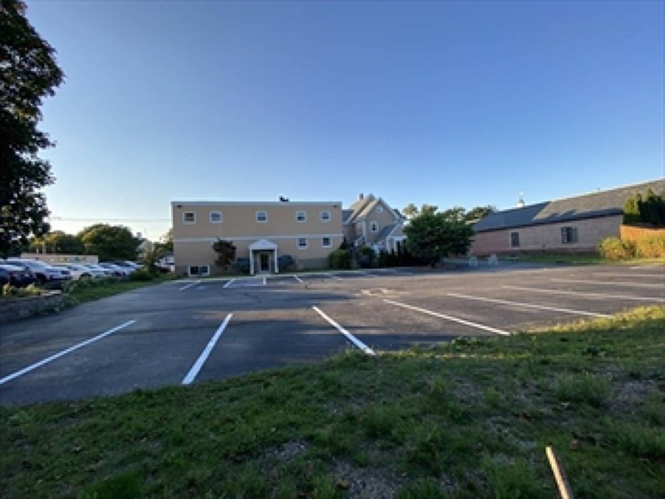 5 Andover Rd, Billerica, MA 01821