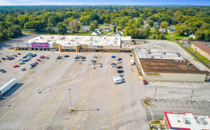 Pictures of Retail, Office, Restaurant property located at 2601 Fort Campbell Blvd, Hopkinsville, KY 42240 for lease - image #1