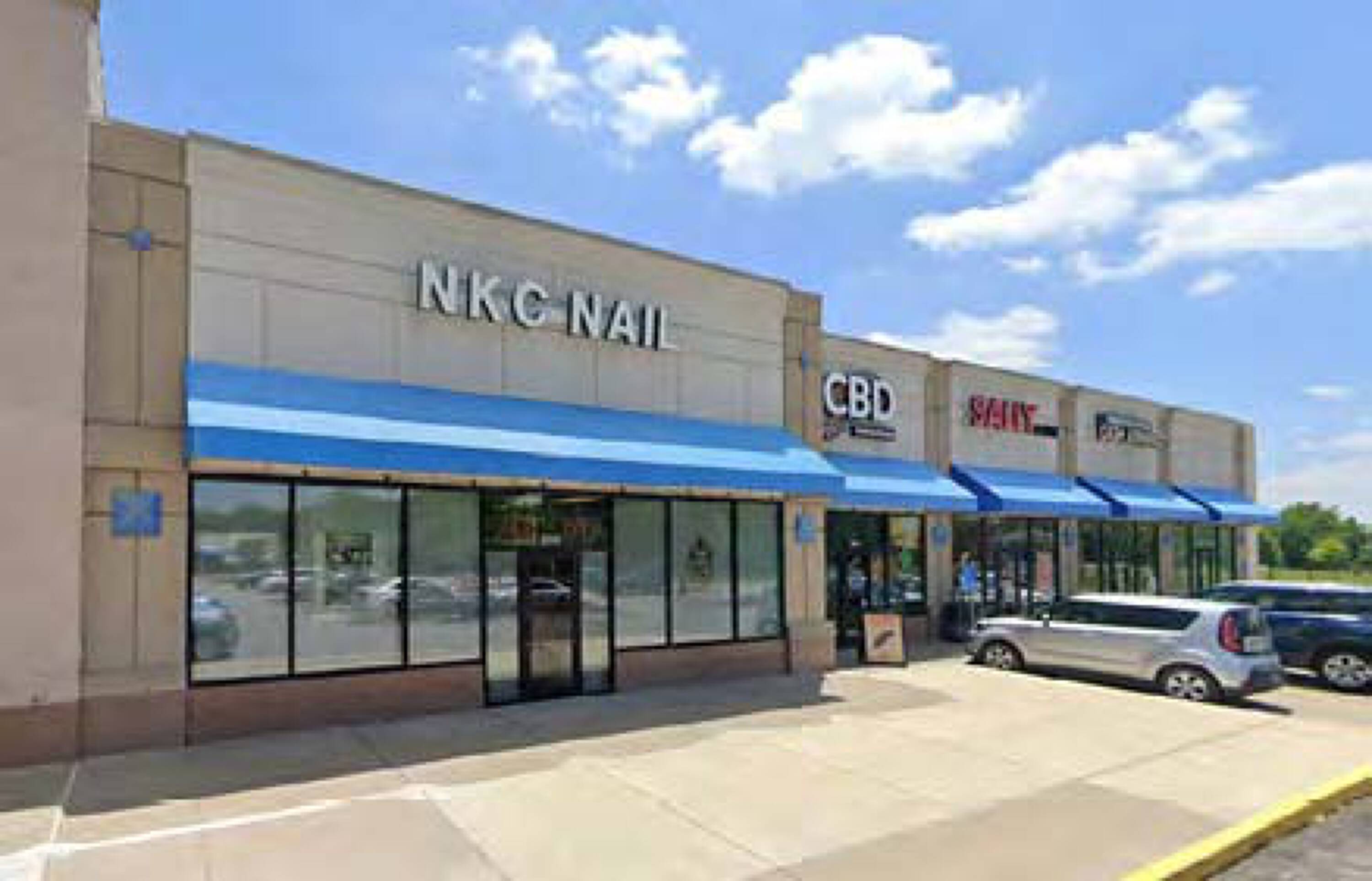 43074367 NE Chouteau Trafficway, I35 & NE Chouteau Trafficway (SEQ