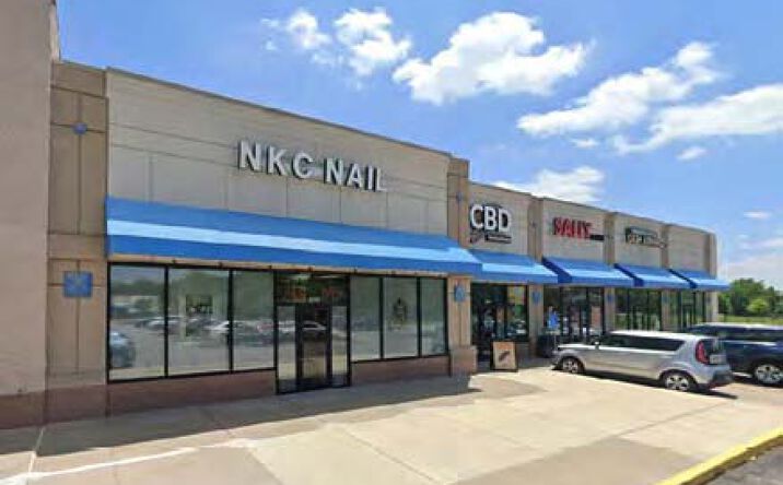 Pictures of Retail property located at 4307-4367 NE Chouteau Trafficway, Kansas City, MO 64117 for lease - image #1