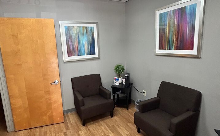 Pictures of Office, Retail property located at 195 S Westmonte Dr, Altamonte Springs, FL 32714 for lease - image #1