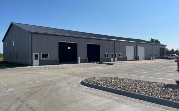 Pictures of Industrial property located at 1105 Wright Brothers Blvd SW, Cedar Rapids, IA 52404 for lease - image #1