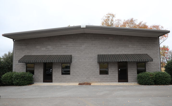 Pictures of Office, Industrial property located at 925 Searcy Way, Bowling Green, KY 42103 for lease - image #1