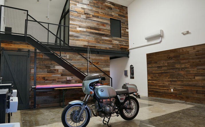 Pictures of Retail, Office, Restaurant property located at 724 Poinsettia St N, Santa Ana, CA 92701 for lease - image #1