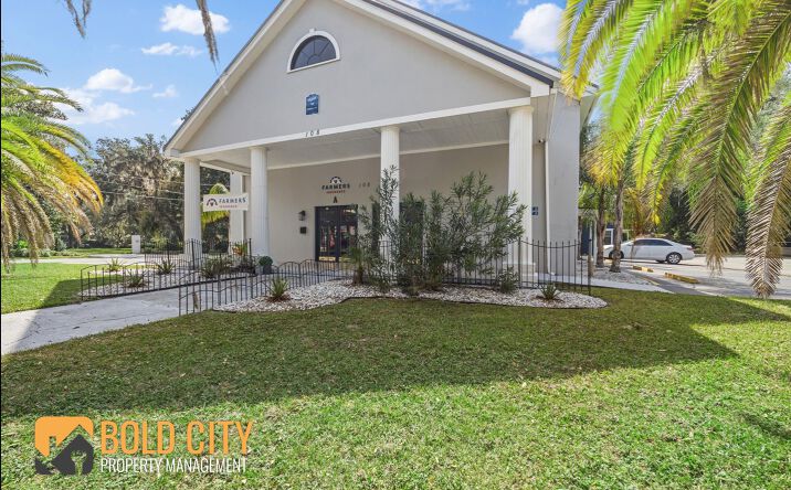 Pictures of Office property located at 108 Kingsley Ave, Orange Park, FL 32073 for lease - image #1