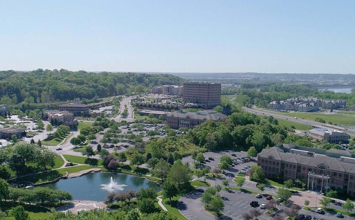 Pictures of Office property located at 4100 N Mulberry Dr, Kansas City, MO 64116 for lease - image #1