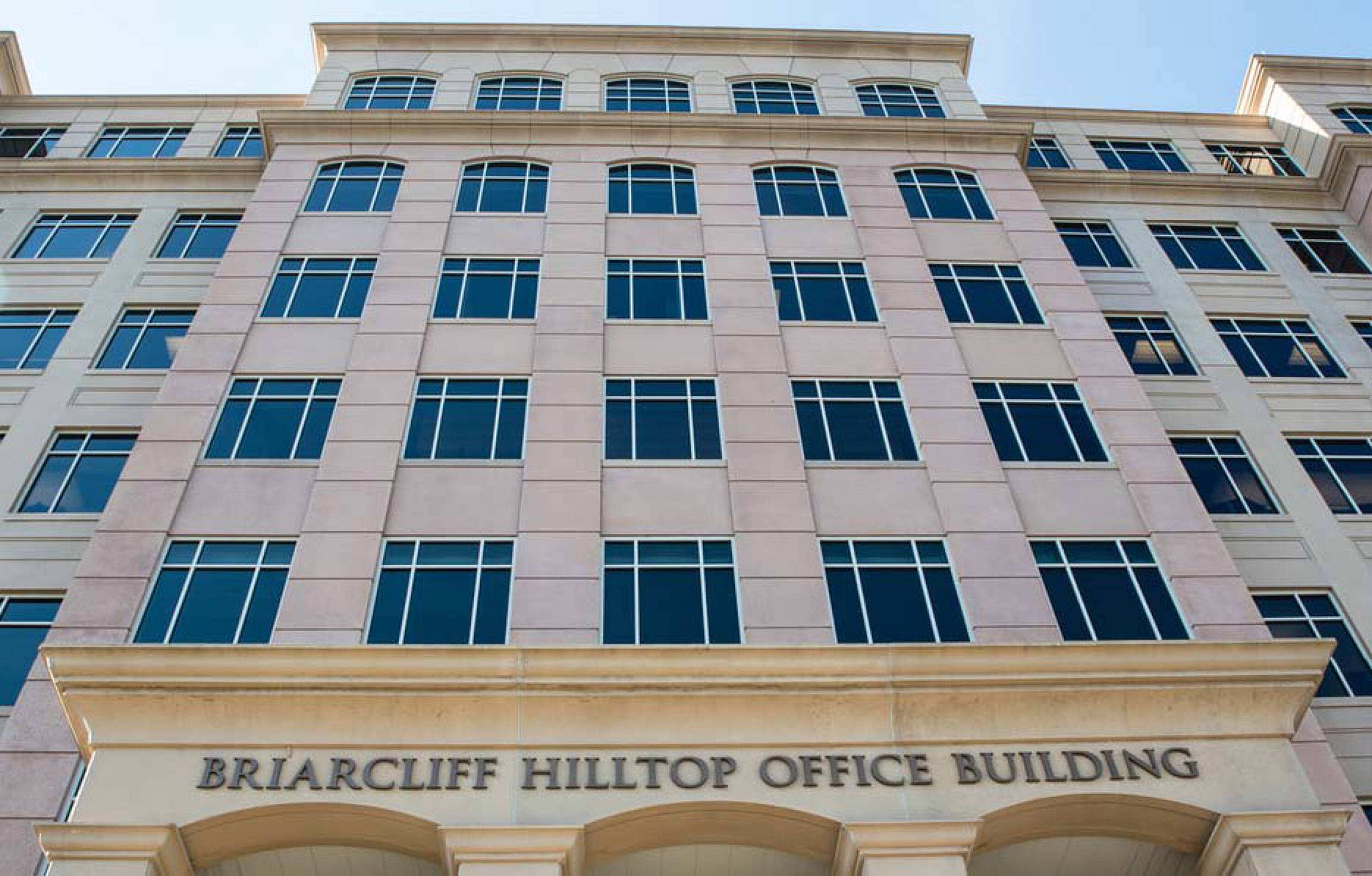 1251 NW Briarcliff Pkwy, KCMO, MO 64116