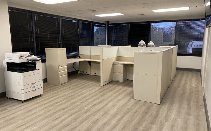 Pictures of Office property located at 1704 Gilsinn Ln, Fenton, MO 63026 for lease - image #1