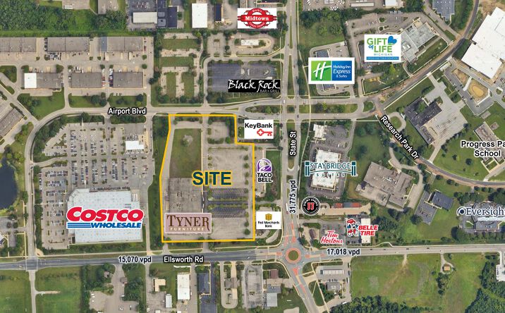 Pictures of Retail property located at 3900 S State St, Ann Arbor, MI 48108 for lease - image #1