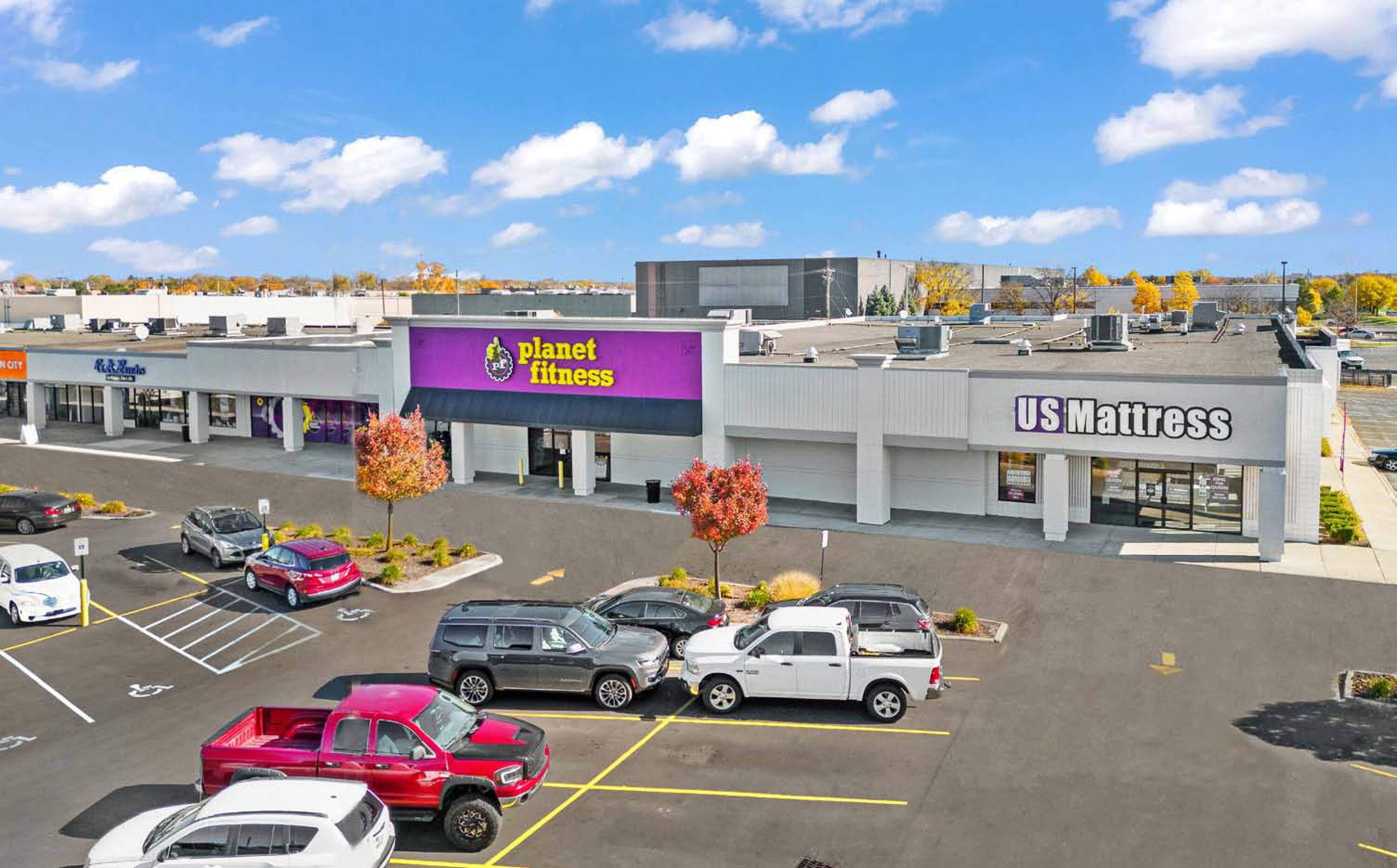 268650 John R Road, Troy, MI 48083