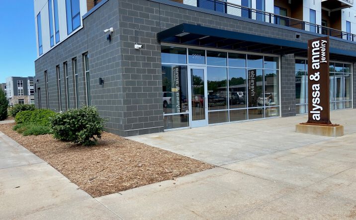 Pictures of Retail, Office property located at 181 Riverheath Way, Appleton, WI 54915 for lease - image #1