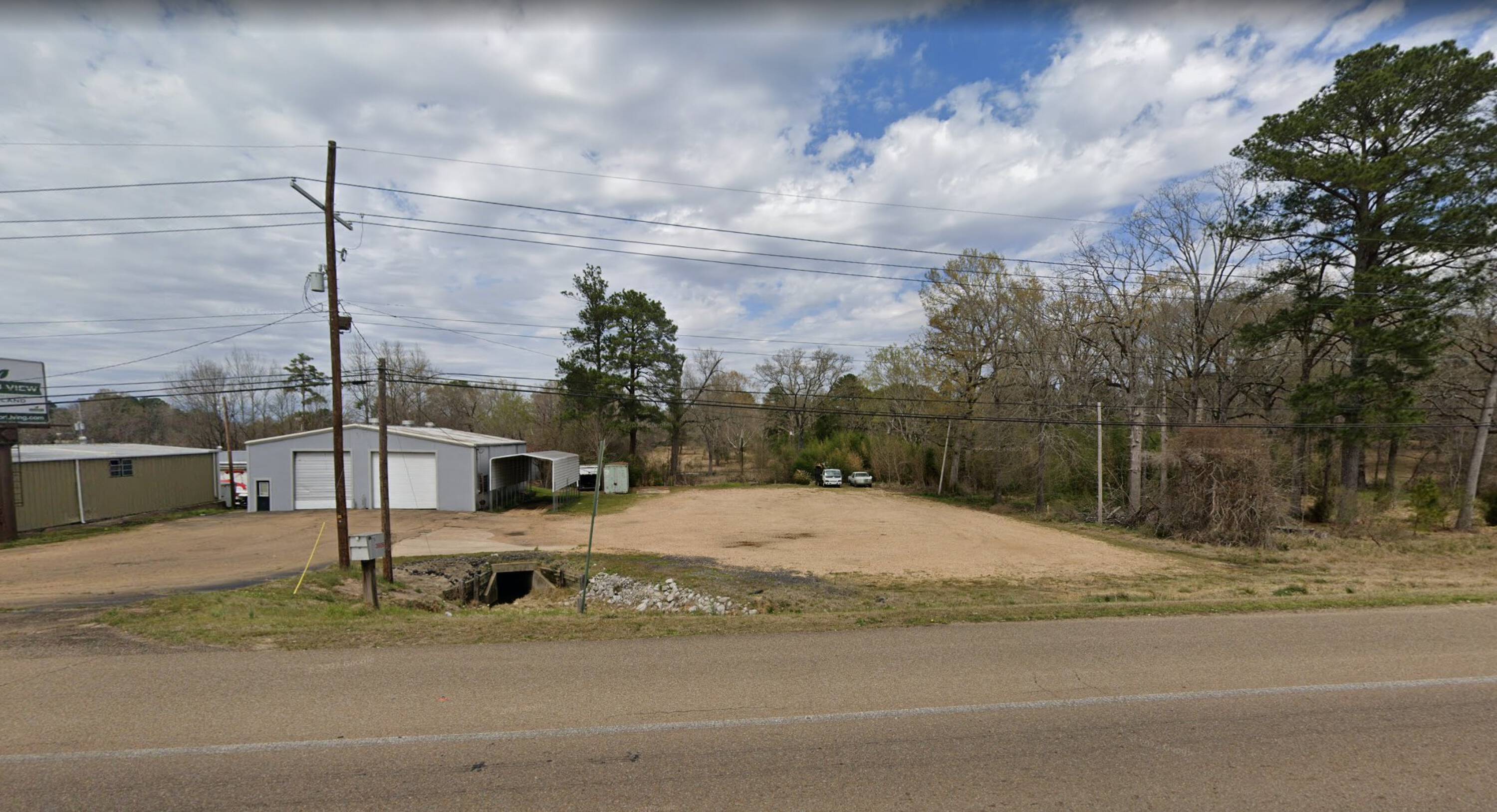 3603 US80, Pearl, MS 39208
