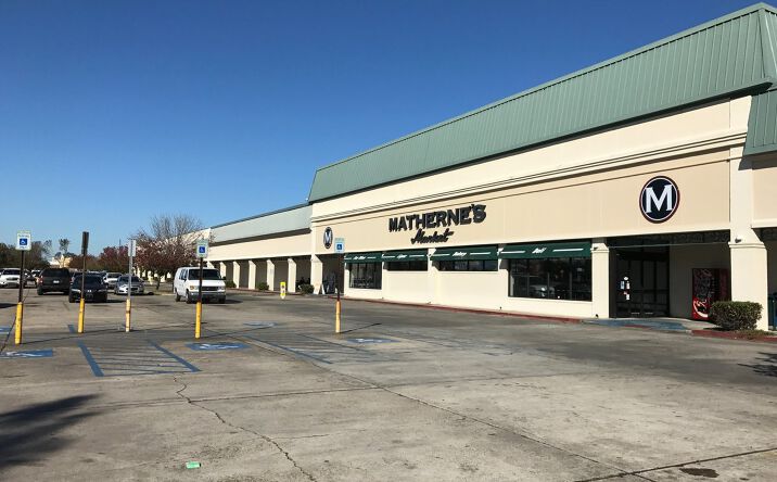 Pictures of Retail property located at 1460 W Airline Hwy, Laplace, LA 70068 for lease - image #1