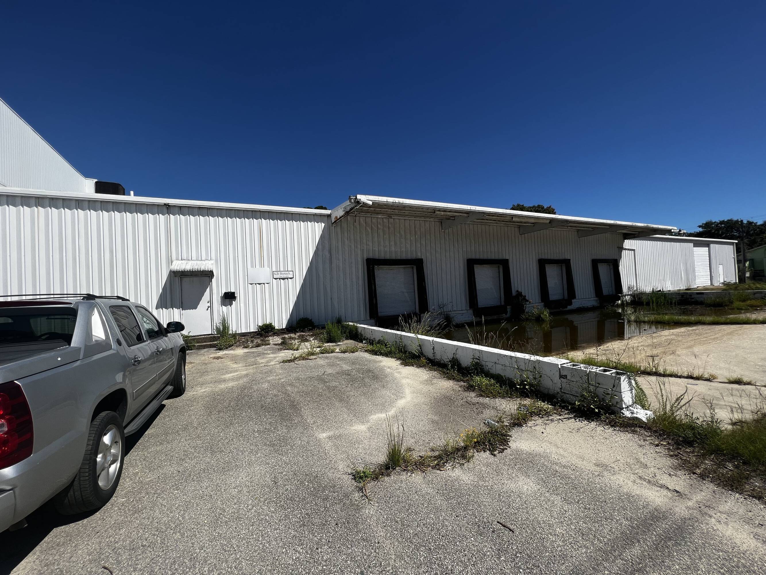 1317 E Main St, Dillon, SC 29536