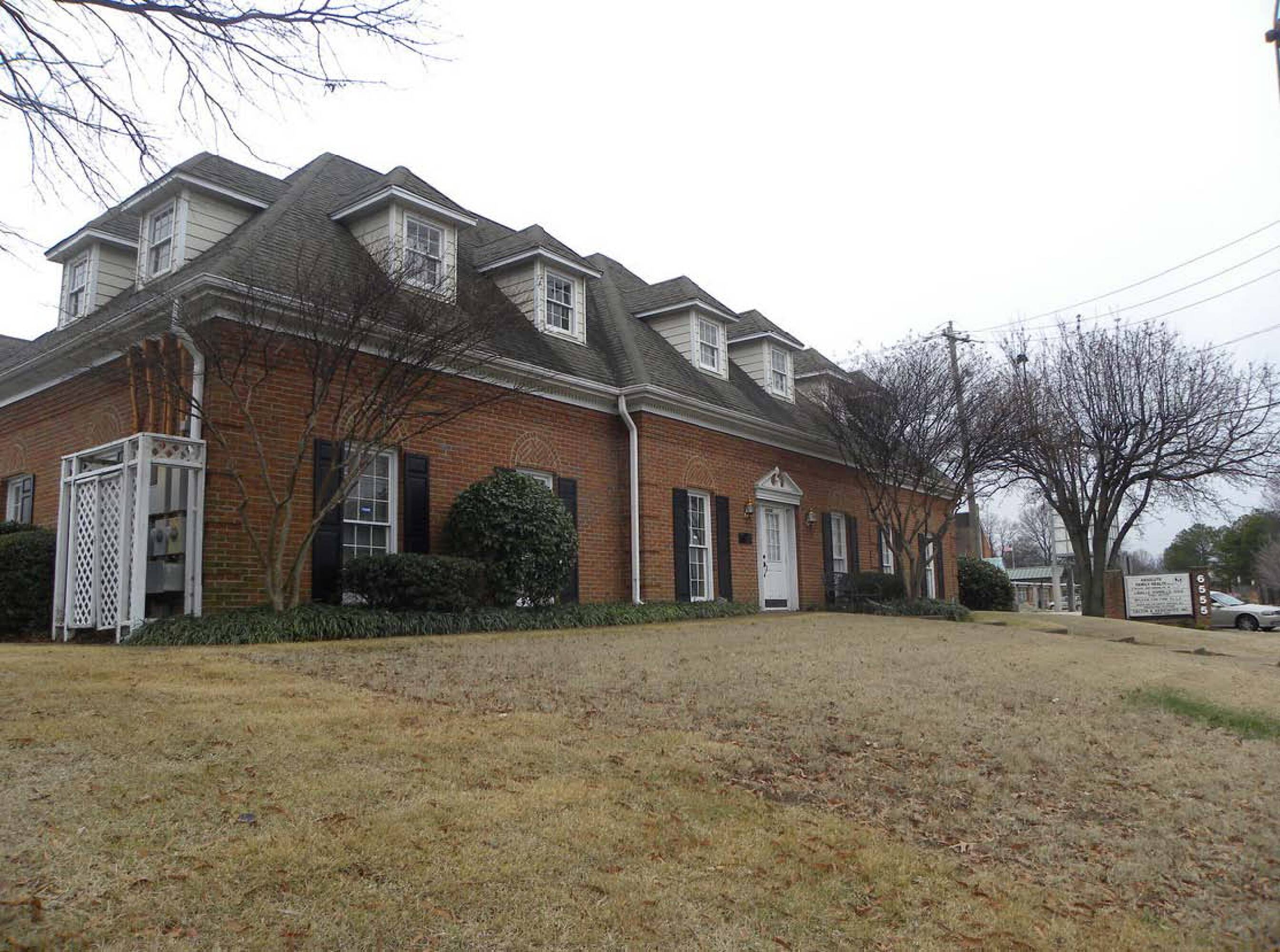 6555 Stage Rd, Memphis, TN 38134