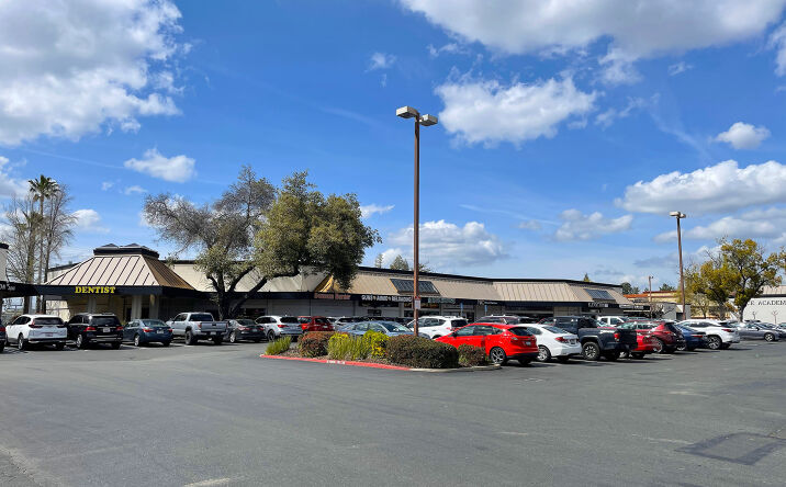 Pictures of Retail property located at 106 N Sunrise Ave, Roseville, CA 95661 for lease - image #1
