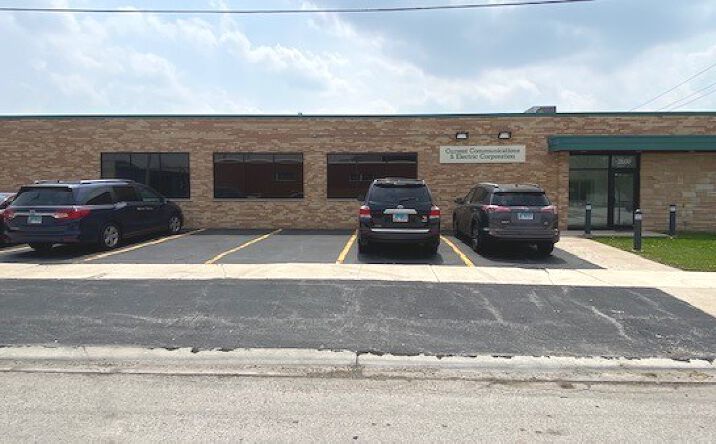 Pictures of Office property located at 2600 W 23rd St, Broadview, IL 60804 for lease - image #1