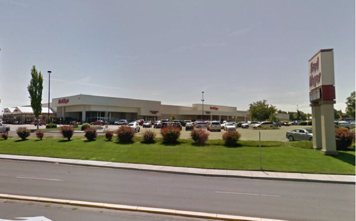 Pictures of Retail property located at 2811 W 10th Ave, Kennewick, WA 99336 for lease - image #1