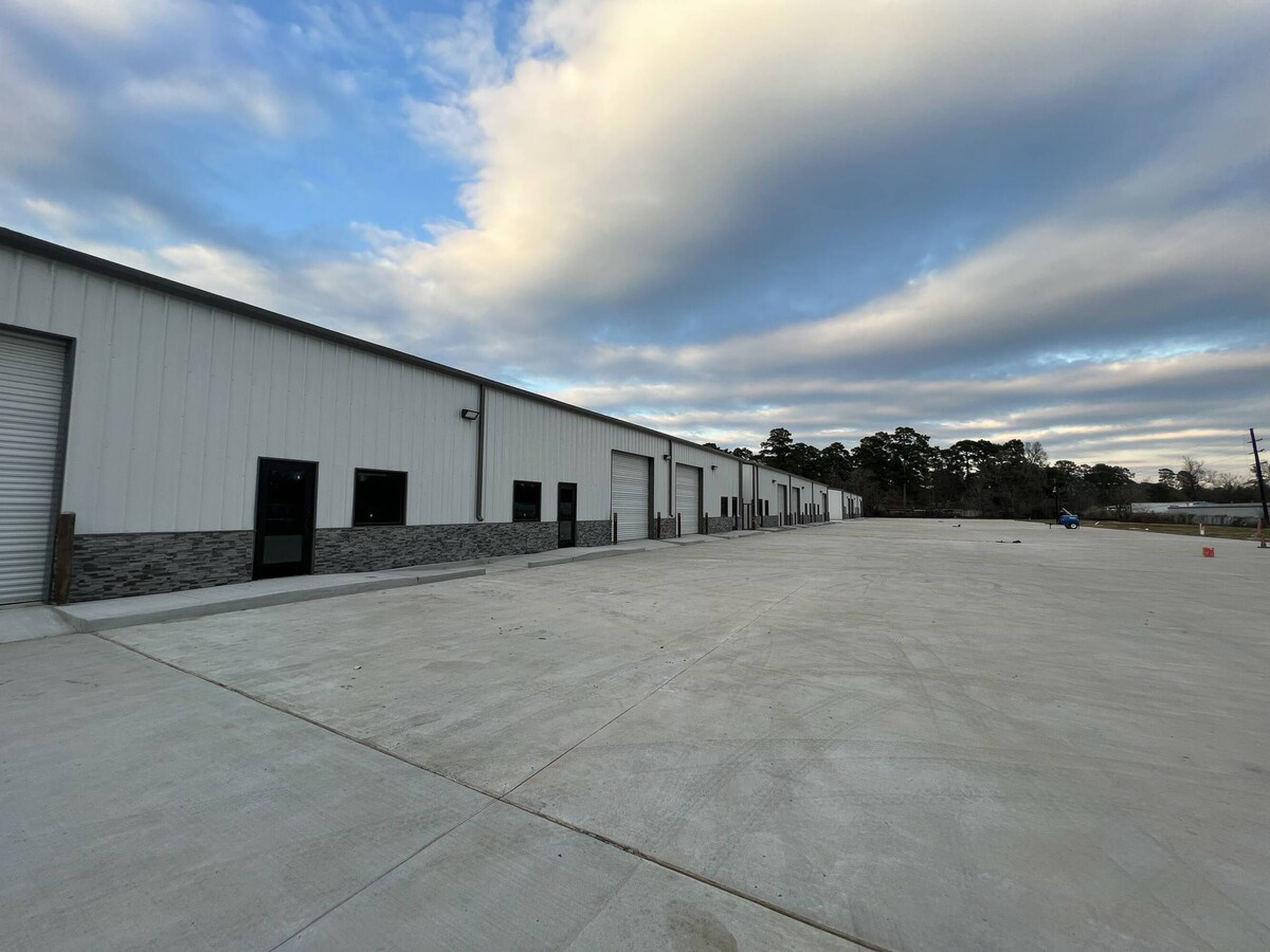 25330 Aldine Westfield Rd, Spring, TX 77373