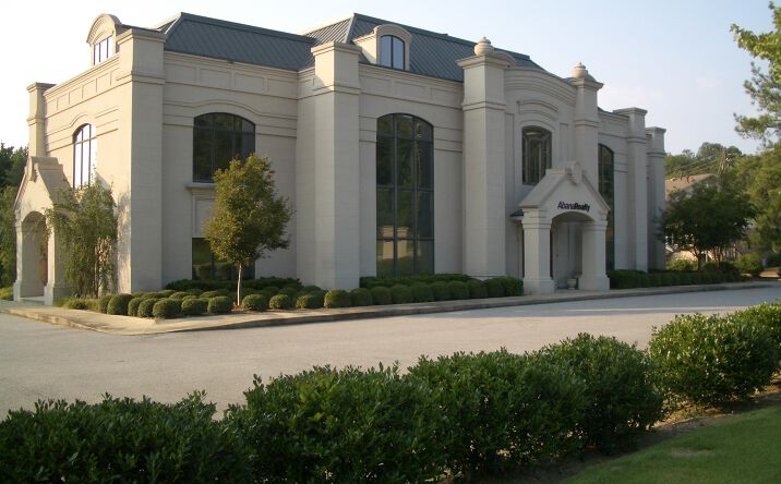 Pictures of Office property located at 2200 Valleydale Rd, Hoover, AL 35244 for lease - image #1