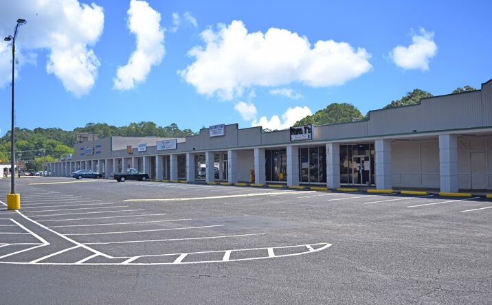 Pictures of Retail, Restaurant property located at 3416 Atlanta Hwy, Montgomery, AL 36109 for lease - image #1