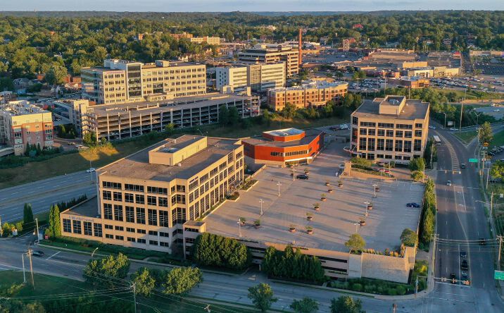 Pictures of Office property located at 4030 Smith Rd, Cincinnati, OH 45209 for lease - image #1