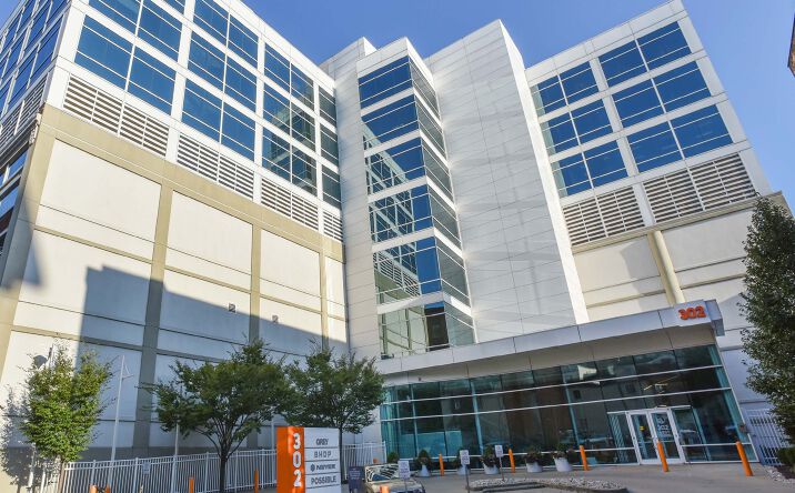 Pictures of Office property located at 302 W 3rd St, Cincinnati, OH 45202 for lease - image #1