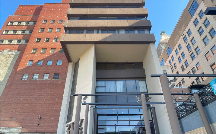 Pictures of Office property located at 30 W 3rd St, Cincinnati, OH 45202 for lease - image #1
