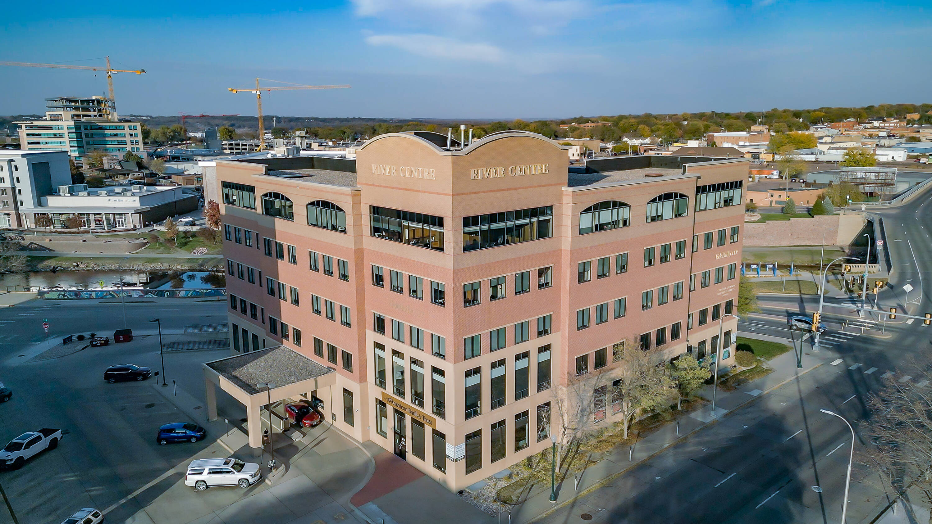 200 E 10th St, Sioux Falls, SD 57117