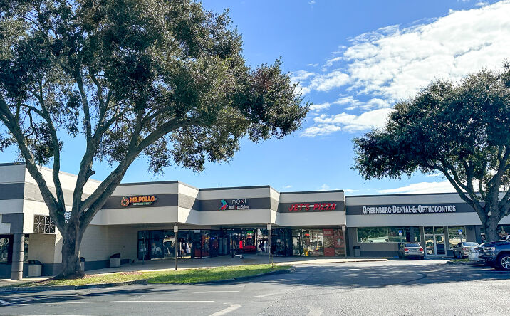 Pictures of Retail property located at 4901-4997 US Highway 98 North, Lakeland, FL 33809 for lease - image #1