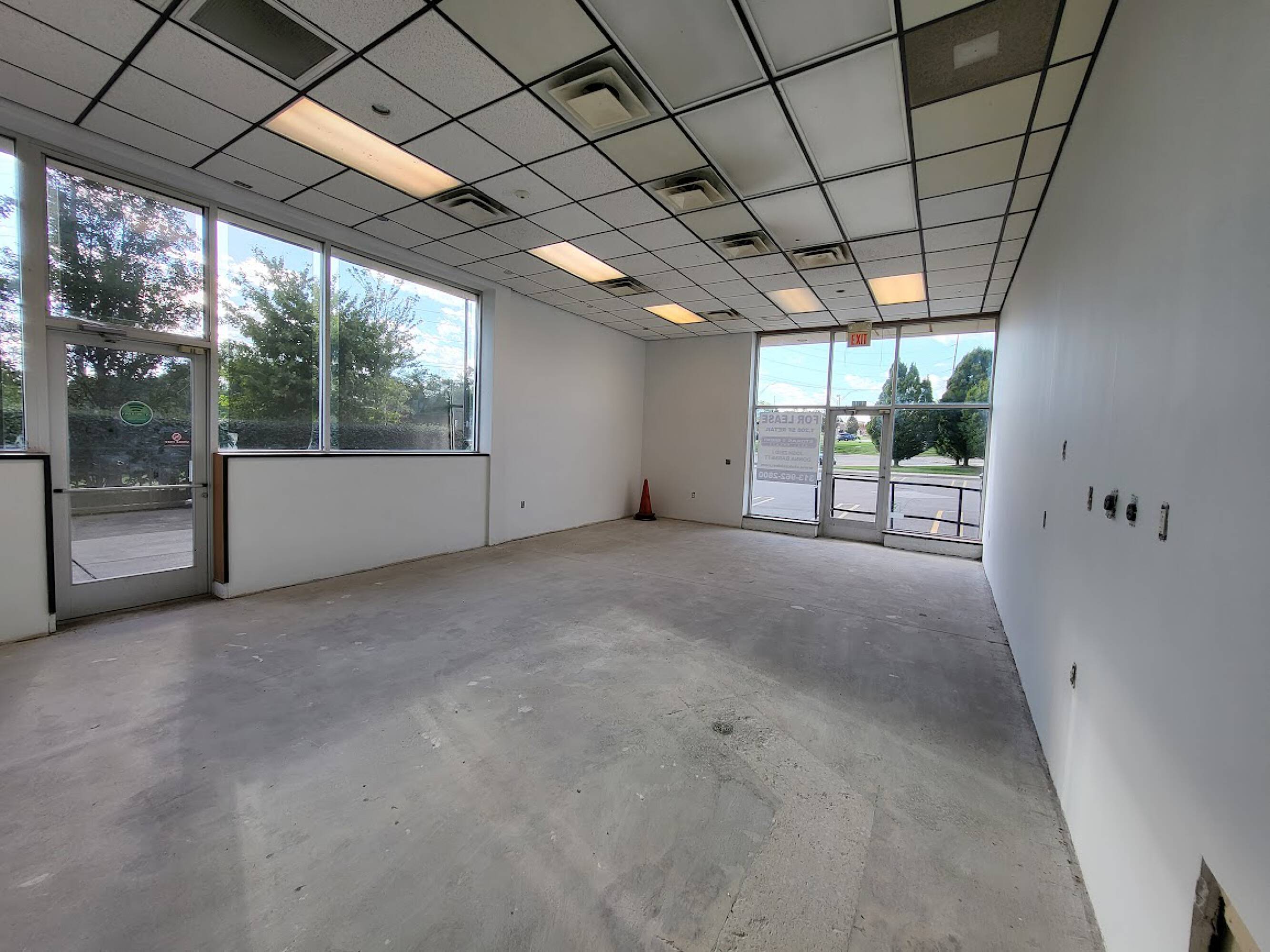 3918 Baldwin Rd, Auburn Hills, MI 48326