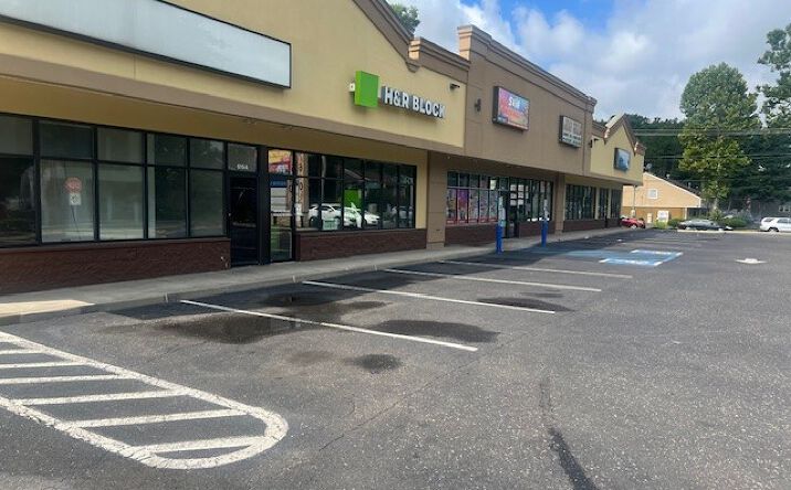 Pictures of Retail, Office property located at 610 Blackwood-Clementon Rd, Pine Hill, NJ 08021 for lease - image #1