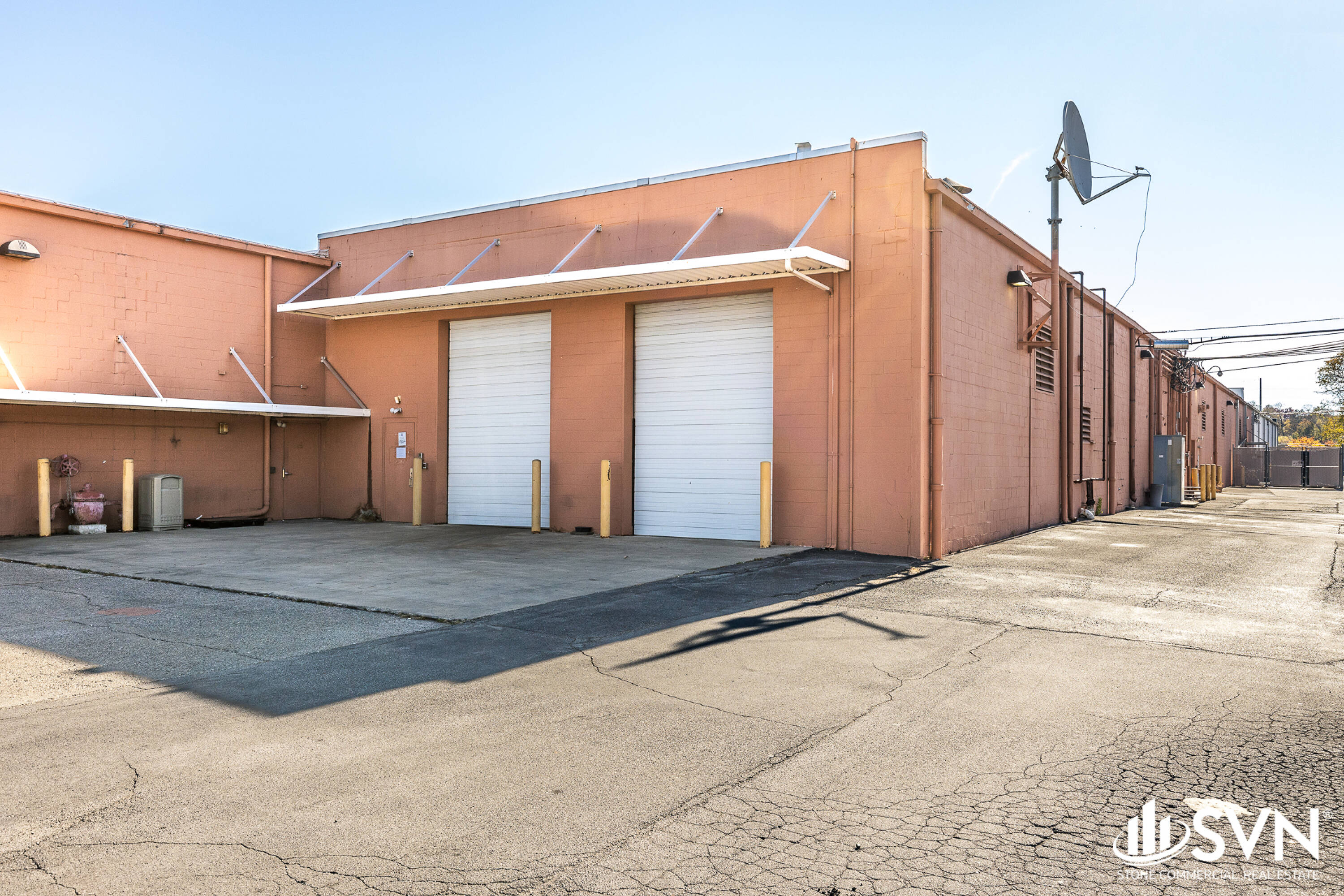 130 W New Cir Rd, Lexington, KY 40505