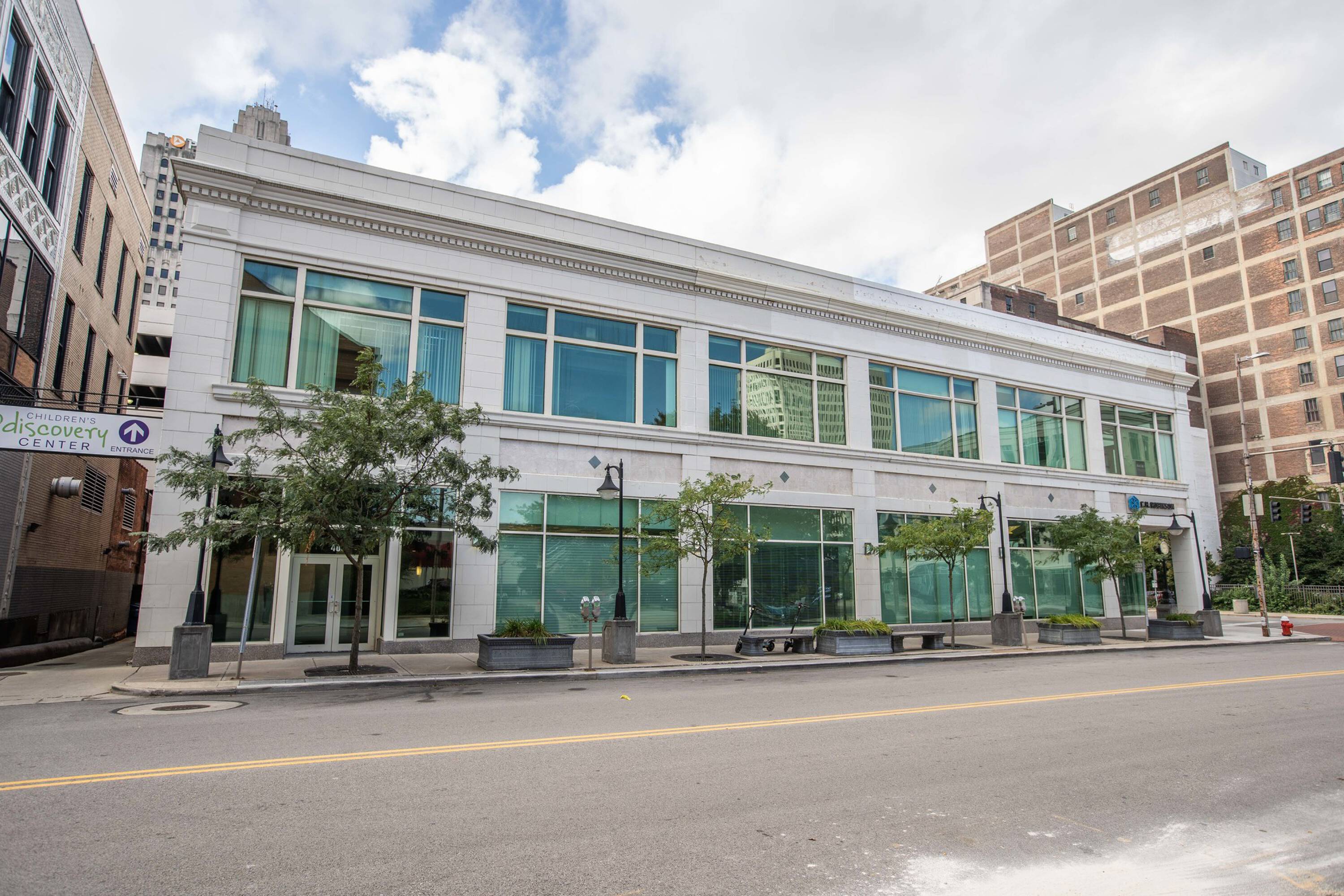 409 Adams St, Toledo, OH 43604