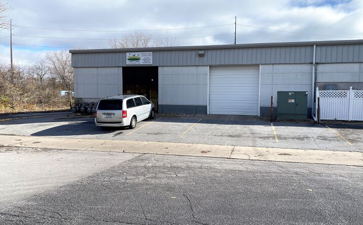 Pictures of Industrial, Office property located at 5123 Tremont Avenue, Davenport, IA 52807 for lease - image #1