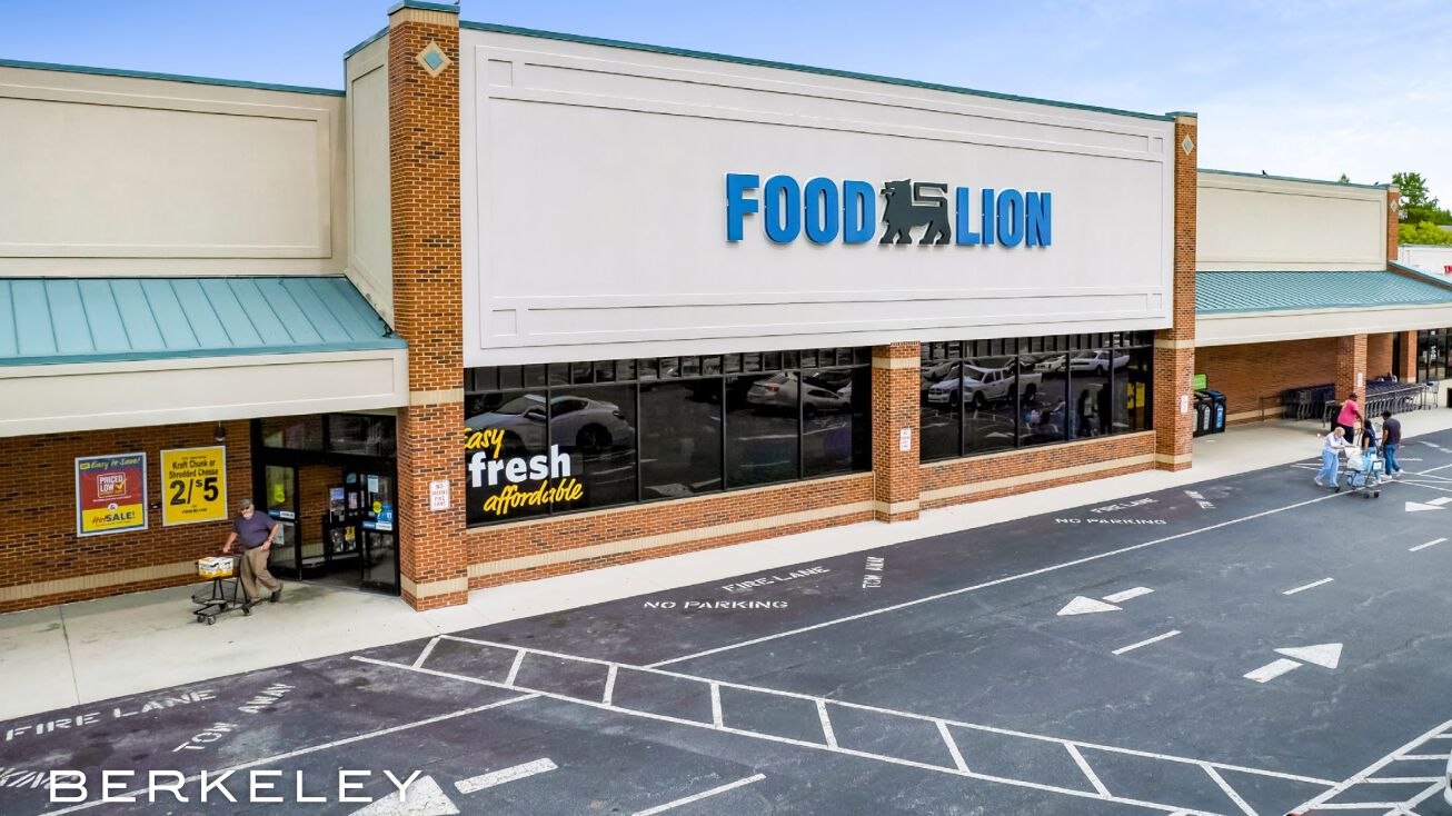 3603 Groometown Rd, Greensboro, NC 27407 Retail Space for Lease
