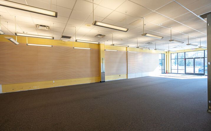 Pictures of Retail property located at 7705-7755 Telegraph Road, Taylor, MI 48180 for lease - image #1