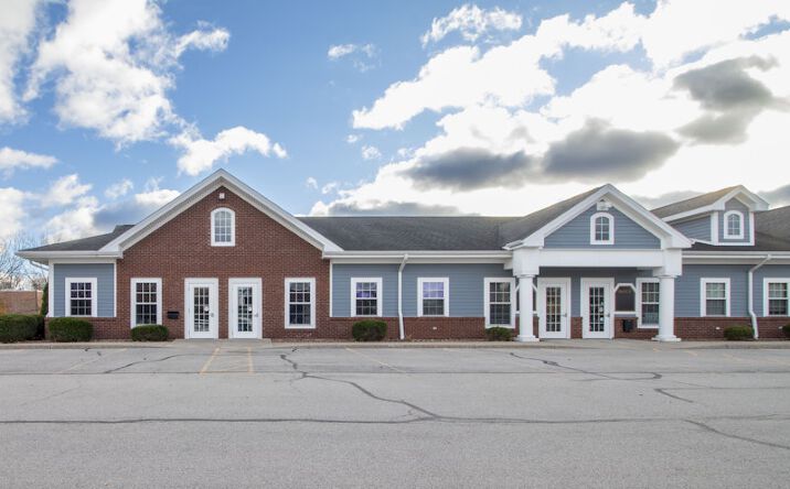 Pictures of Office property located at 421-481 Penbrooke Drive, Penfield, NY 14526 for lease - image #1