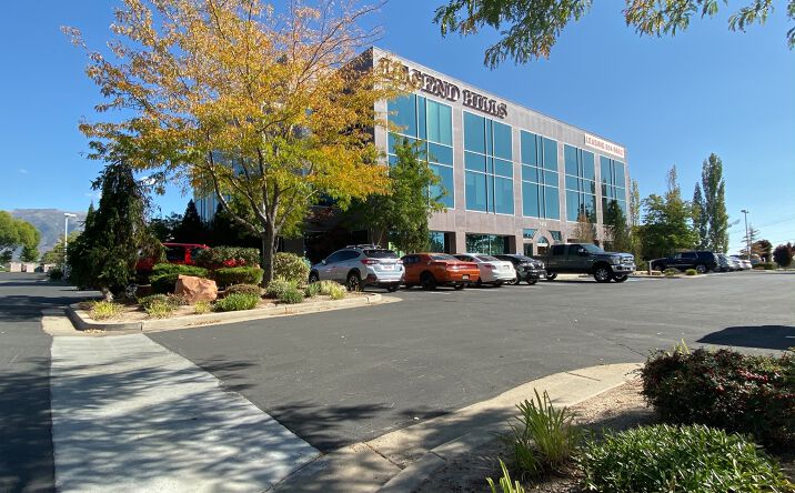 Pictures of Office property located at 1412 South Legend Hills Drive, Clearfield, UT 84015 for lease - image #1