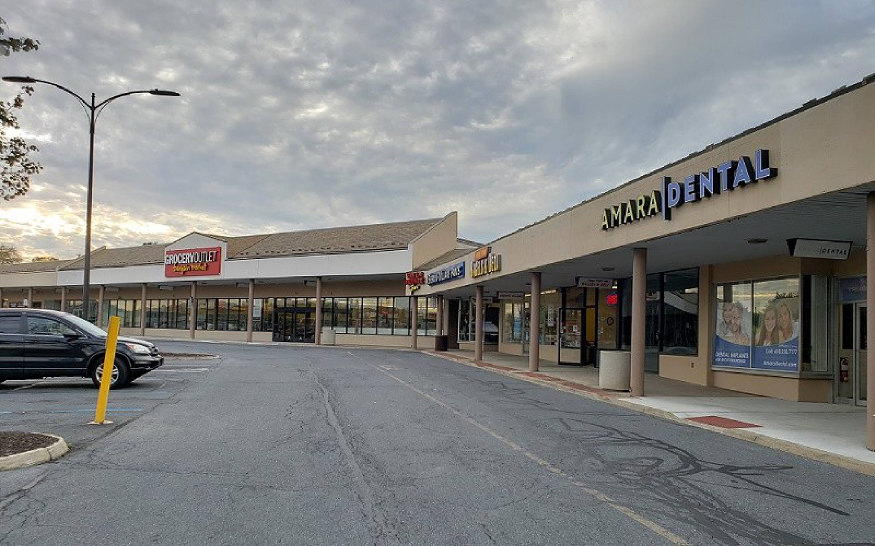 2463 Nazareth Rd, Easton, PA 18045