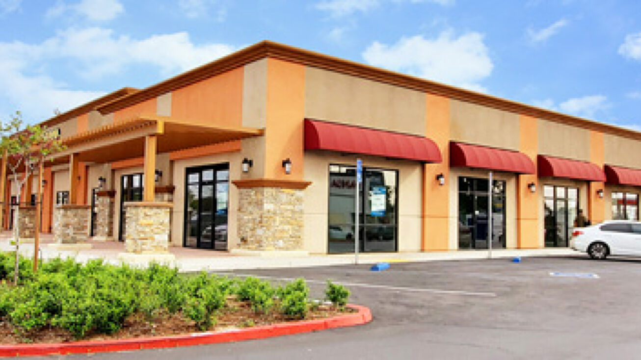 1317113543 Telegraph Rd, Santa Fe Springs, CA 90670 Retail Space for Lease Santa Fe Springs