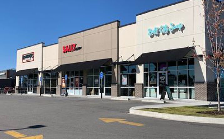 Pictures of Retail property located at 1113 N. Service Rd E, Ruston, LA 71270 for lease - image #1