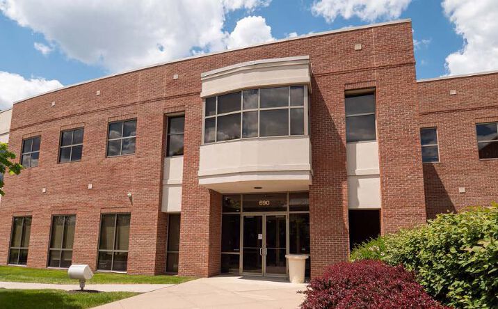 Pictures of Office property located at 690 & 700 Taylor Rd, Gahanna, OH 43230 for lease - image #1