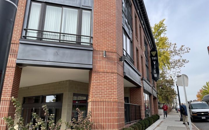 Pictures of Retail property located at 10 W Northwood Ave, Columbus, OH 43201 for lease - image #1