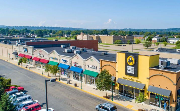 Pictures of Retail property located at 1080 N Bridge St, Chillicothe, OH 45601 for sales - image #1