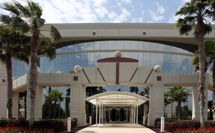 Pictures of Office property located at 5011 Gate Pkwy, Jacksonville, FL 32256 for lease - image #1