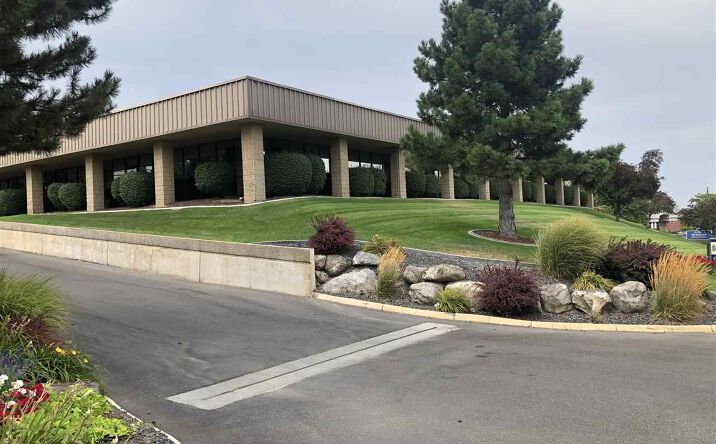 Pictures of Office property located at 8203 W Quinault Ave, Kennewick, WA 99336 for lease - image #1