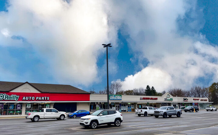 Pictures of Retail property located at 29051 Dequindre Rd, Madison Heights, MI 48071 for lease - image #1