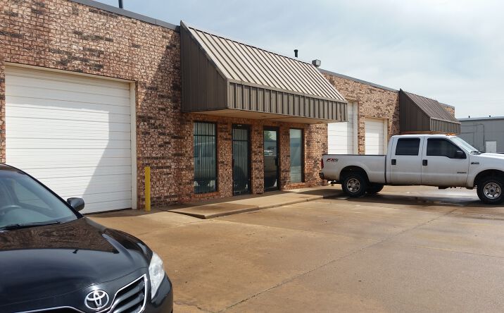 Pictures of Office, Industrial property located at 13509 Railway Dr, Oklahoma City, OK 73114 for lease - image #1