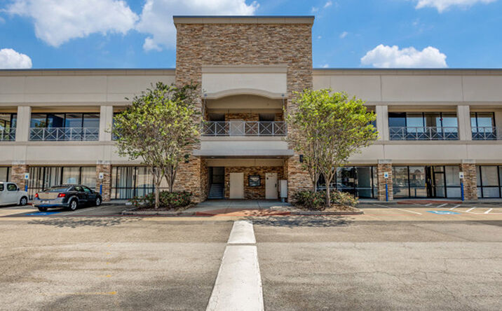 Pictures of Office property located at 12340 Jones Rd, Houston, TX 77070 for sales - image #1